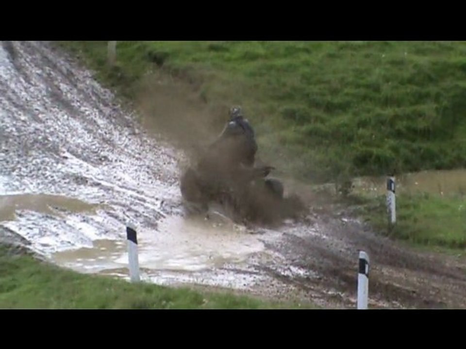Endurance quad UFOLEP  Avricourt 2011 2ème partie  par Valerie Genin .B