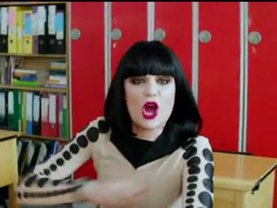 Jessie J gets last laugh with 'Who's Laughing Now'