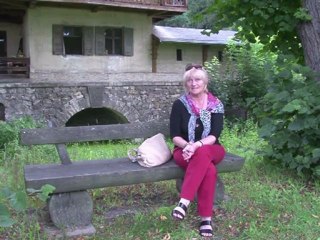 MMV-arabic-Il y a 50 ans, le Mur de Berlin se fermait sur...