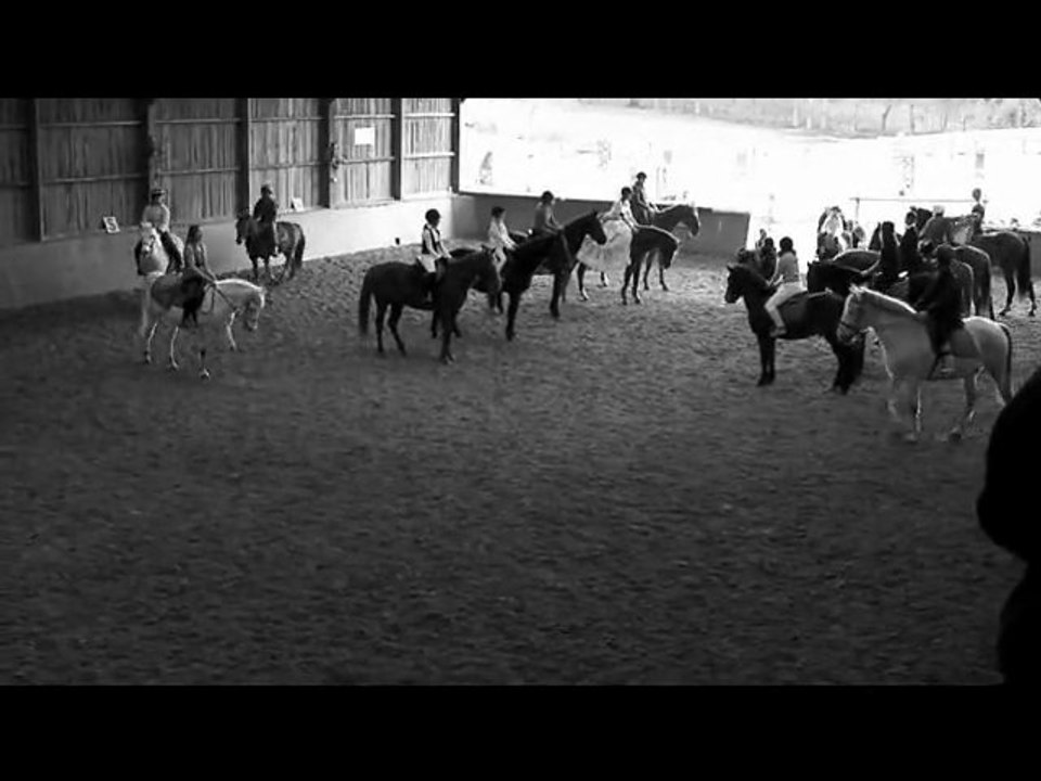 C'est la tête plein de souvenirs; que je poste cette vidéo; 2 ans; déjà ♥.