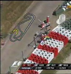 Des parasols qui s'envolent.