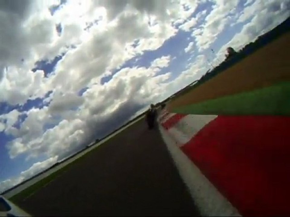 Magny-Cours - Grignette filmé par Fuollig