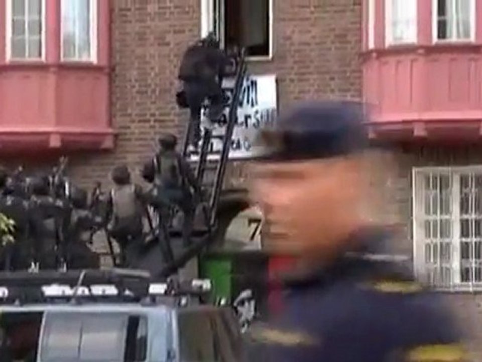 Police storm Libyan embassy in Swedish capital