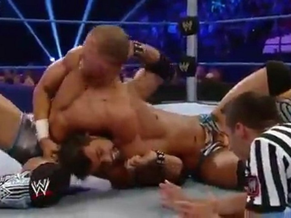 Justin Gabriel vs Tyson Kidd wwe superstars   21-7-2011