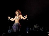 SHAKIRA belly dance -  شكيرة ترقص رقصة شرقية