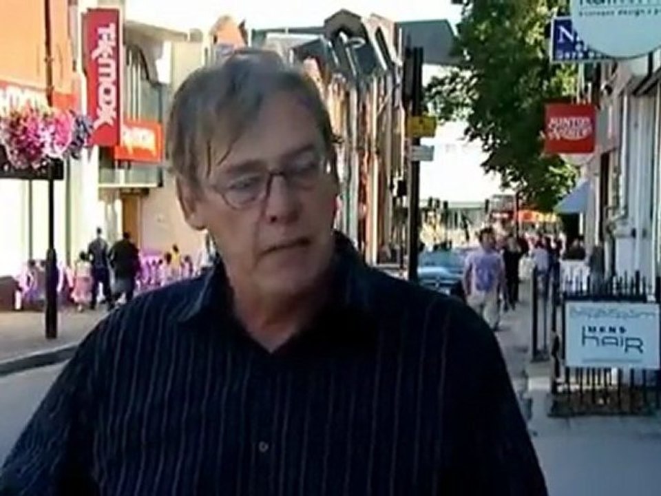 Man killed during U.K. riots