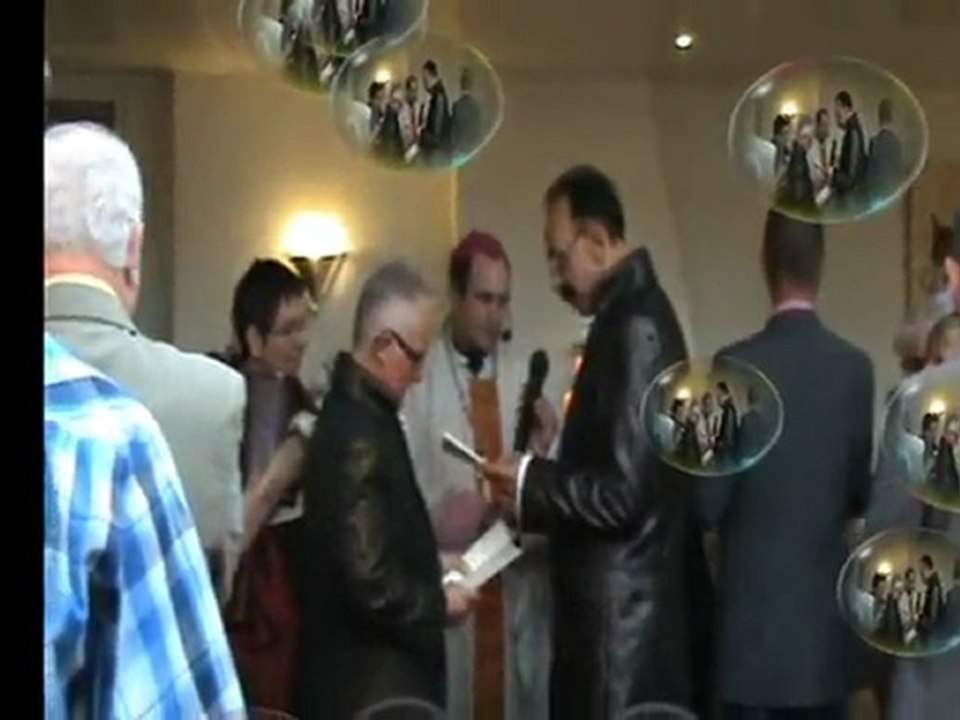 Bénédiction et échange des alliances