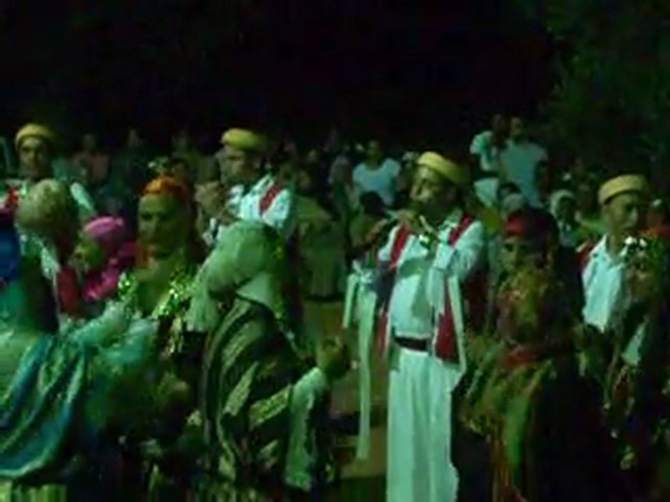 L'ambiance monte à Ellouza lors d'un mariage