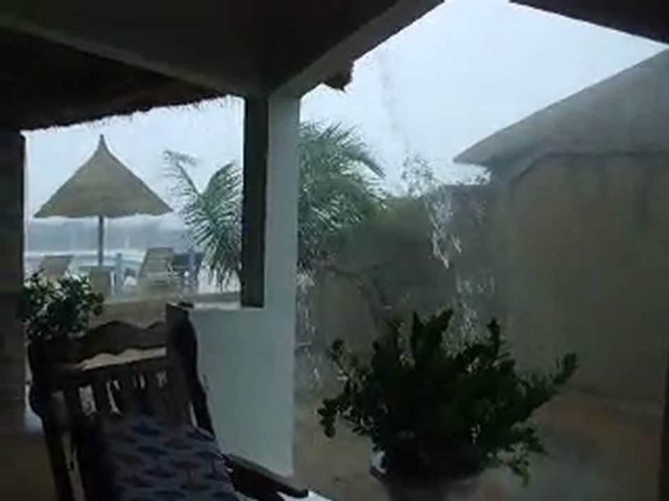 PLUIE sur le SAF SAP N'Dangane, juillet 2011