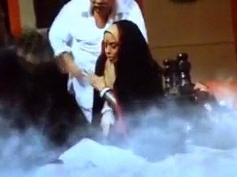 Warning (2011) Dvd Scr By DesiTvForum.Net Part2