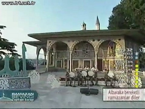 12 GRUP DERGAH Arapça kaside Ramazan 2011 TRT