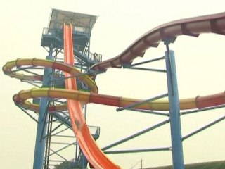 Beijing's Happy Magic Water Park Keeps People Cool