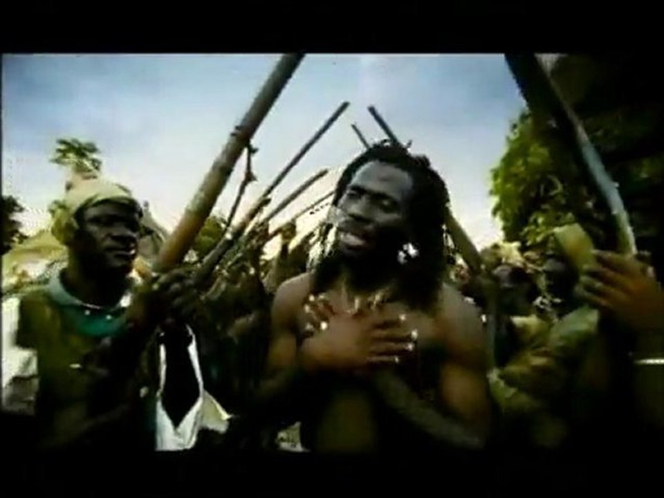 Tike Jah Fakoly ► Le Pays Va Mal (HQ)