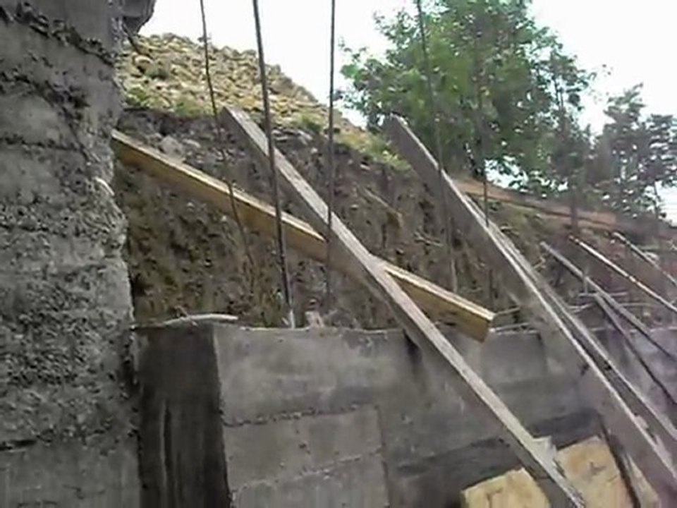 duvar vidyo  görüntüleri 029 Bahce Duvar insaati 2010. Usta Muhterem Öztürk