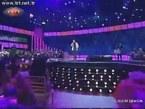 ÖZGÜRCAN Urfanın etrafı potbori Yıldızım sensin-5 TRT 2011