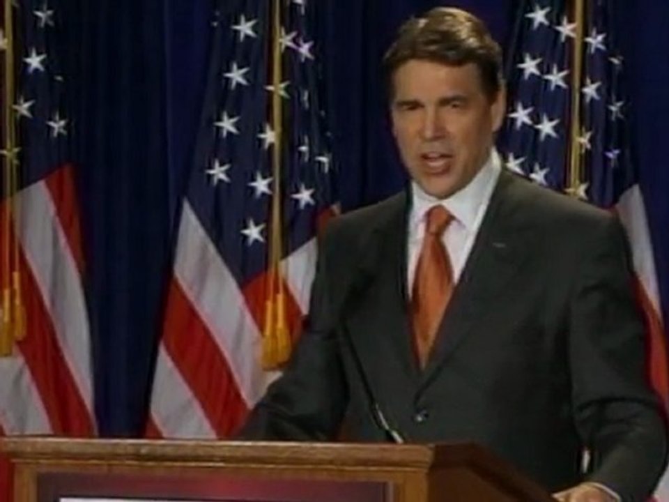Texas Governor Perry jolts White House race