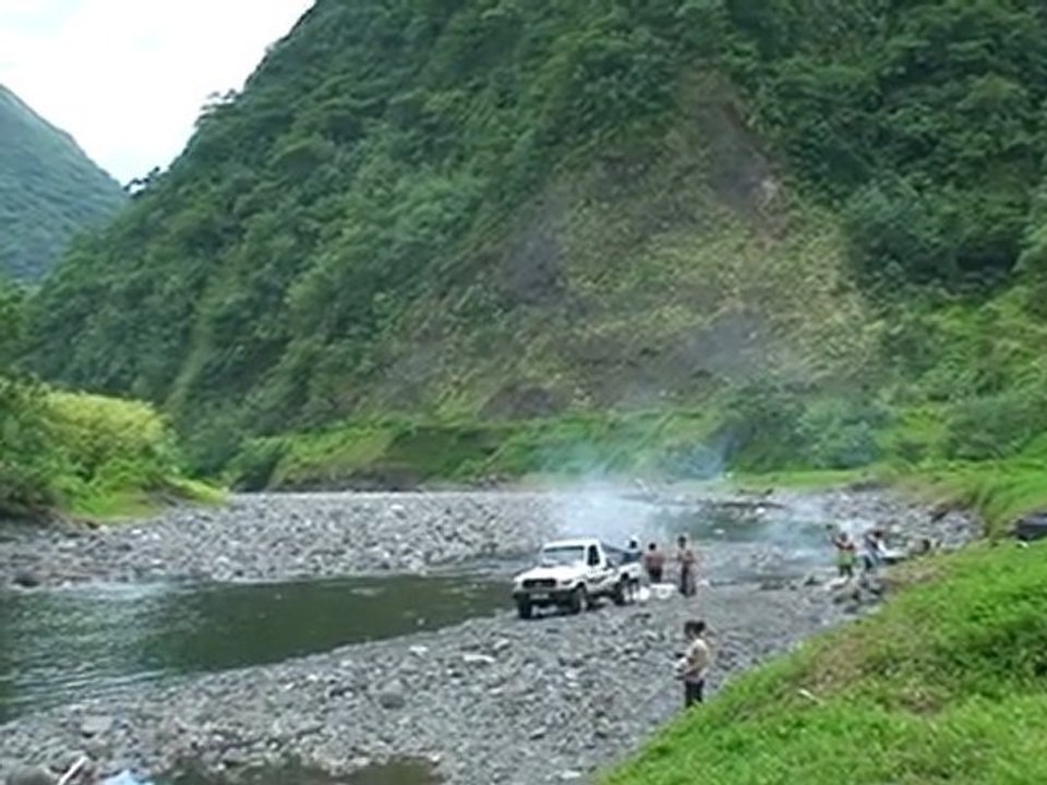 Maupiti et interieur de l'ile de Tahiti