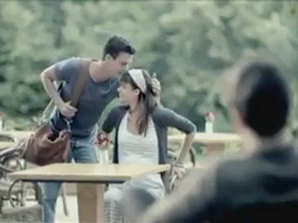 Yalın - Anlat Güzel Mi Oralar
