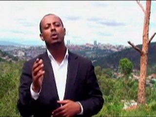 Kizito Mihigo - Arc en Ciel - Le nouveau clip (the new clip)