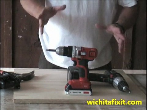 REVIEW: Black & Decker 20 Volt Smart Select Lithium Ion Drill/Driver
