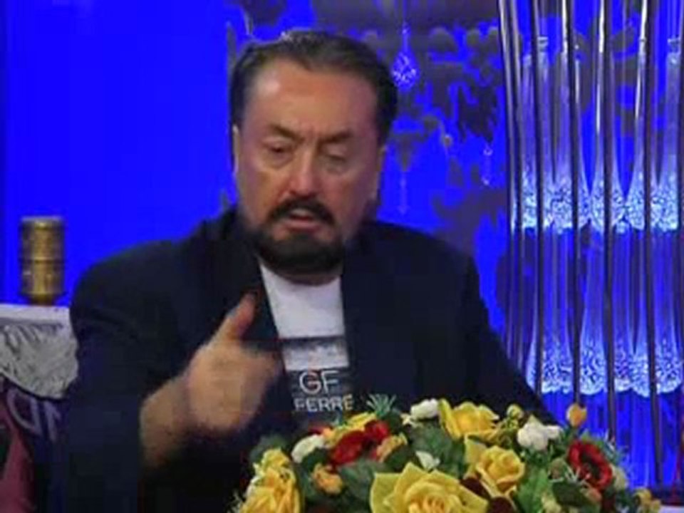 İslam aleminde akan kanın durması için tüm müslümanların gayret etmesi gerekiyor