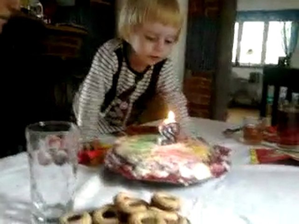 Charlie 2 år! Jamåhanleva !!