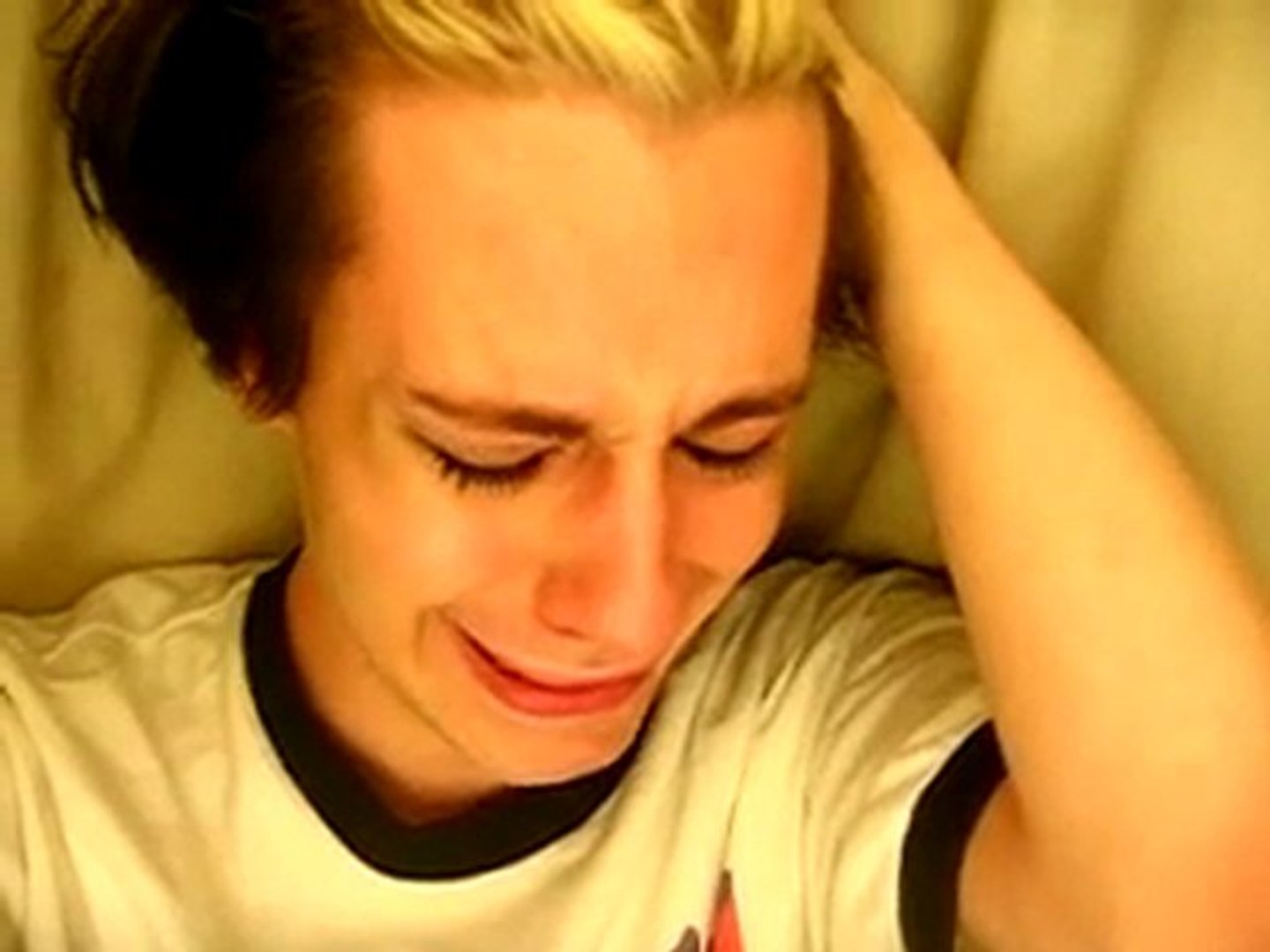 Leave Britney Alone (video by Chris Crocker) - video Dailymotion
