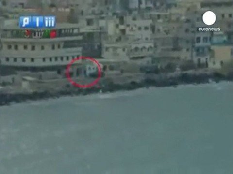 Siria: esercito a Homs, ancora fuoco a Latakia