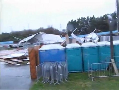 Grande-Synthe Chute chapiteau Grande Synthe