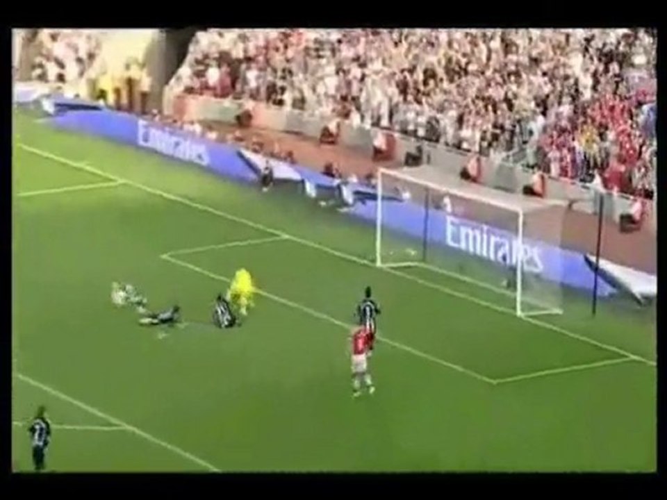 Cesc farewell comp