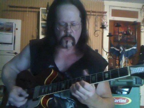 110810-092711 Girl's Day Hug Me Guitar Improv by Mimiko