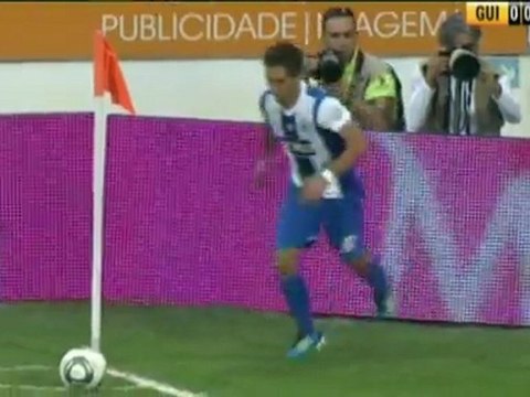 Porto débute par une victoire