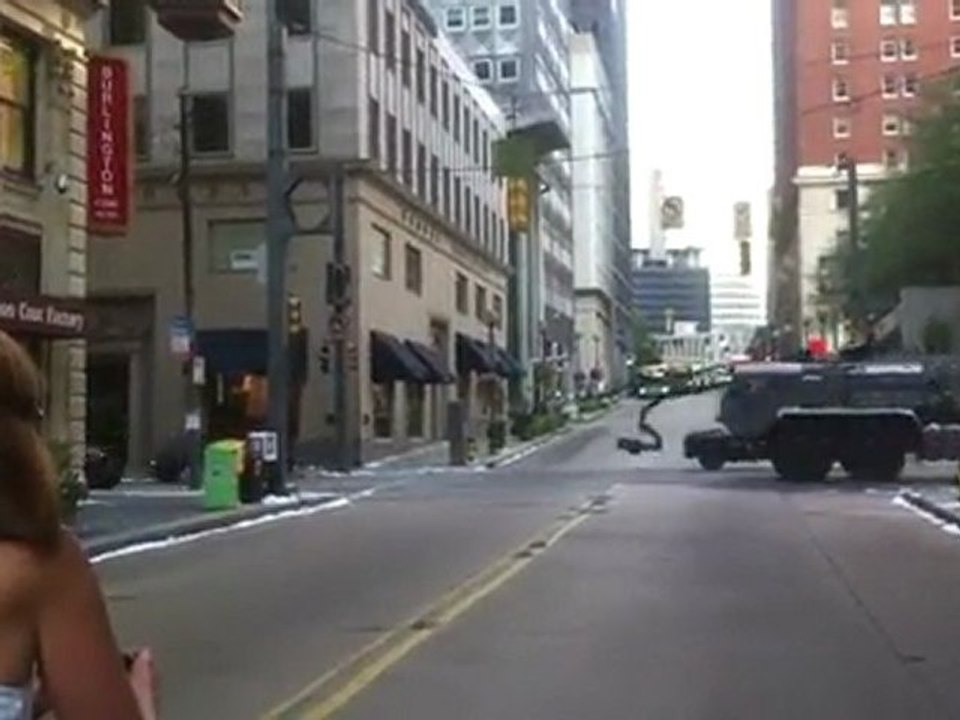 The Dark Knight Rises - Catwoman / Tumbler Chase On Set