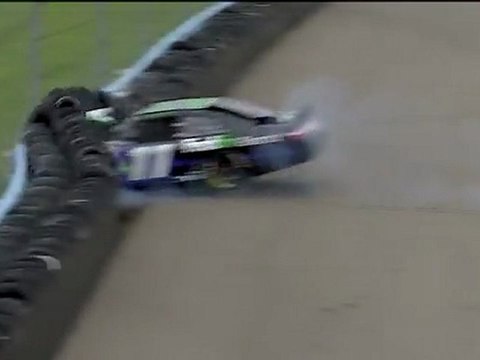 NASCAR Sprint Cup Watkins Glen 2011 Huge crash Hamlin