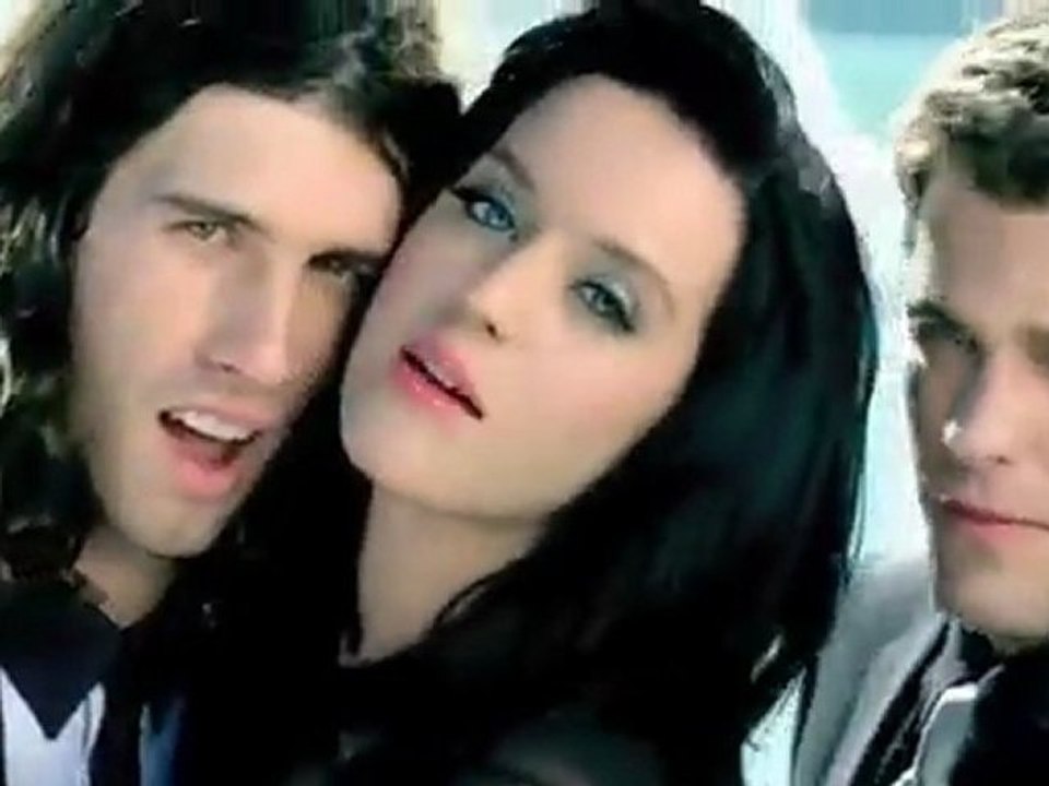 3OH!3 - STARSTRUKK (Feat. Katy Perry) [OFFICIAL MUSIC VIDEO]