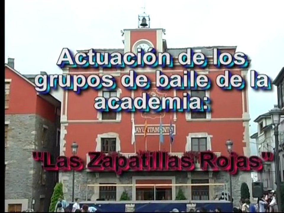 Actuaciones de baile de la academia.Las Zapatillas Rojas en Navia