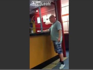 Scouser argues in bookies ~ HILARIOUS (SPY CAM)