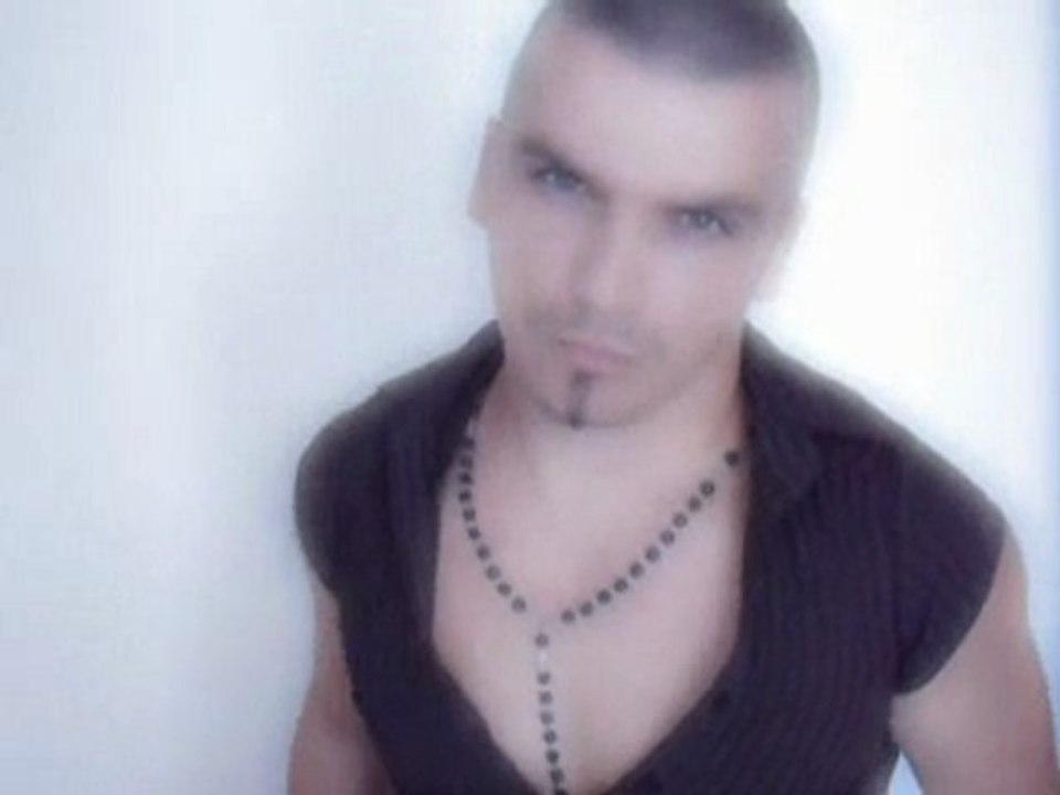 Tarkan - Sen çoktan gitmişsin - 2011 Yeni Video