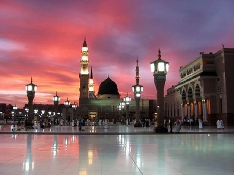 Hazreti Muhammed (s.a.v)'in Mübarek Hilye-i Saadetini Harika bir anlatımla dinleyin