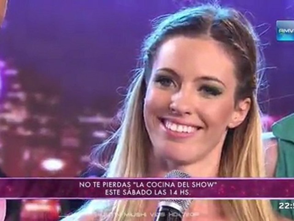 Rocío Guirao Díaz: Bailando 2011 06 Cumbia