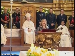 Se celebra la misa por la Virgen de la Paloma