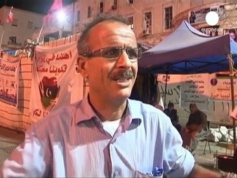 Gaddafi launches scud missile attack on Brega