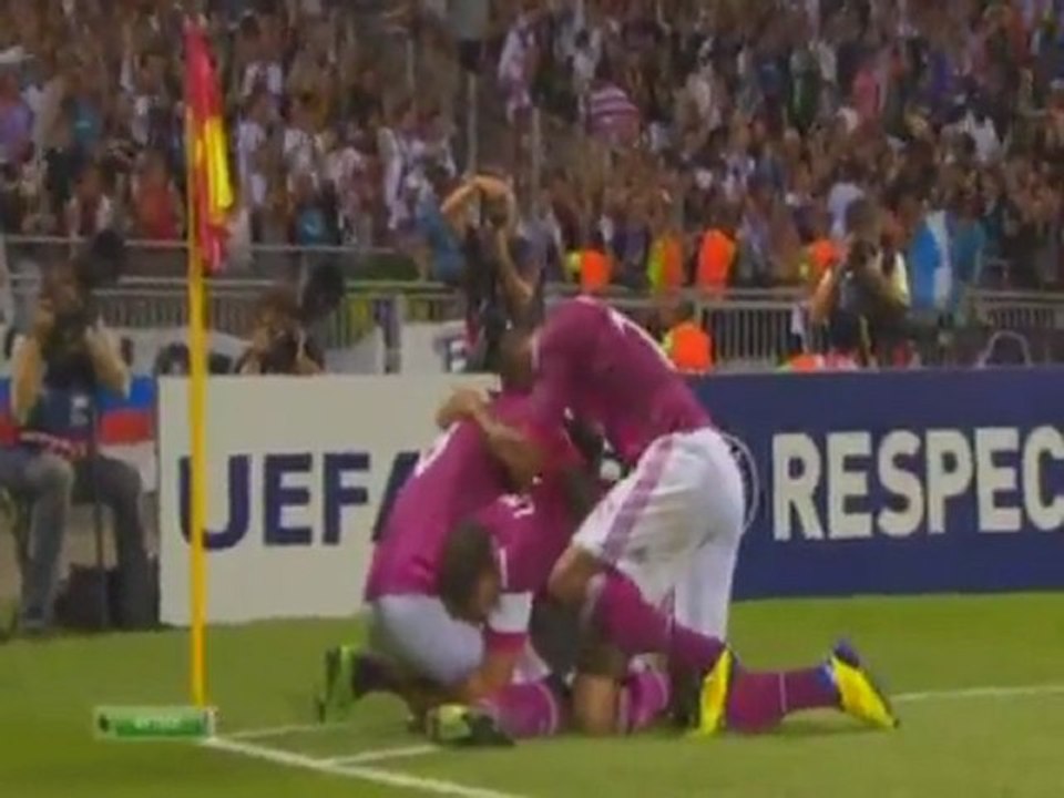 Lyon 2-1 Rubin Kazan Gomis