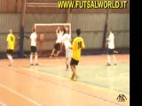 14/8/11 calcio a 5/futsal : partita amichevole...gol,falli,azioni,ecc.....