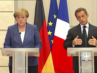 Sarkozy et Merkel proposent un gouvernement de la zone euro