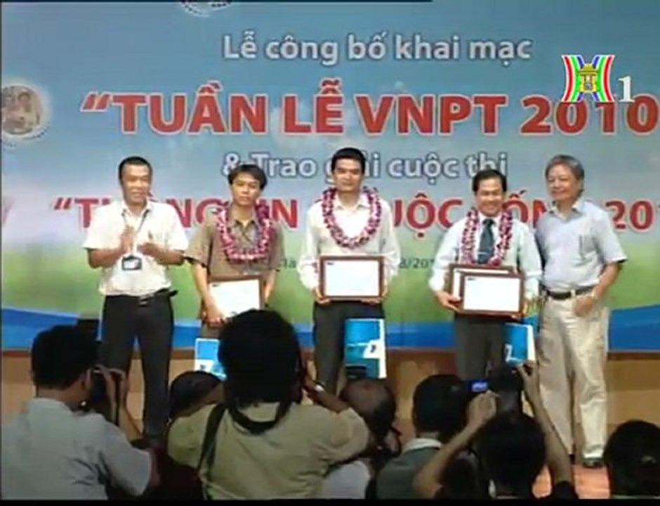 Lễ trao giải cuộc thi "Thông tin và Cuộc sống" năm 2010