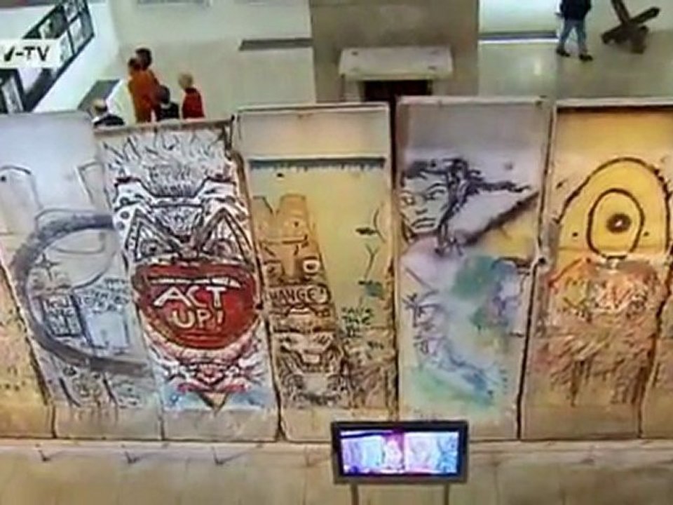 Pieces of the Berlin Wall - The Worldwide Symbol of Freedom | Global 3000