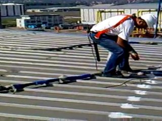 Trapez saç vida deliklerinin Polyurea ile su izolasyonu