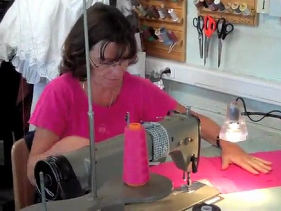 Histoires et rêves d'Artois : les coulisses de l'atelier couture