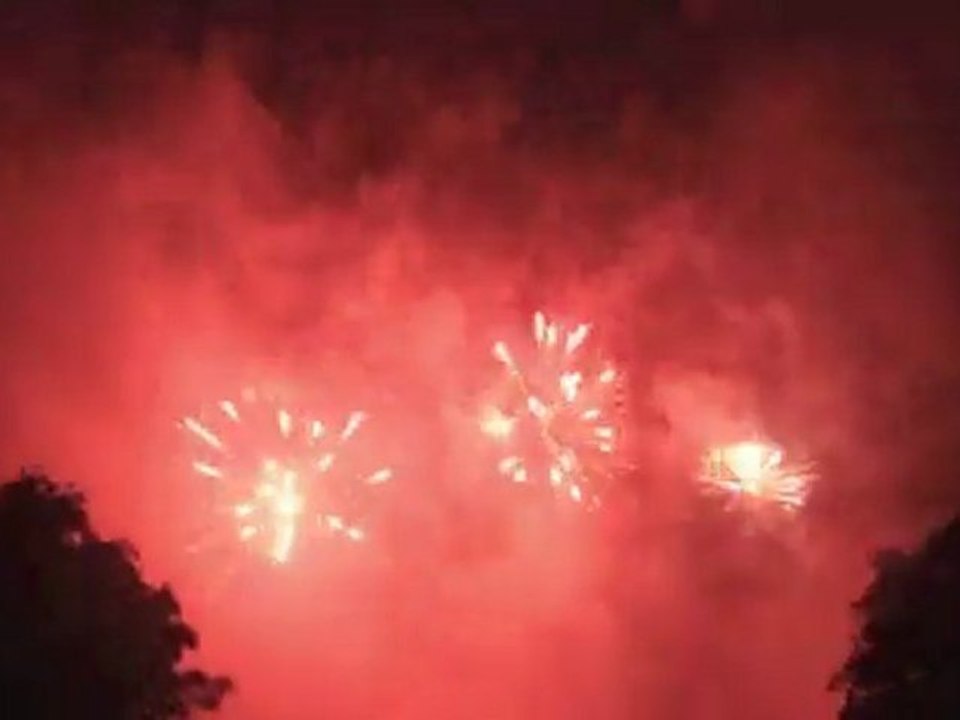 Luchon: Feu d'artifice du 15 août 2011